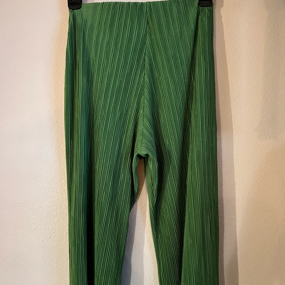 Zara green pants - Picture 2 of 3